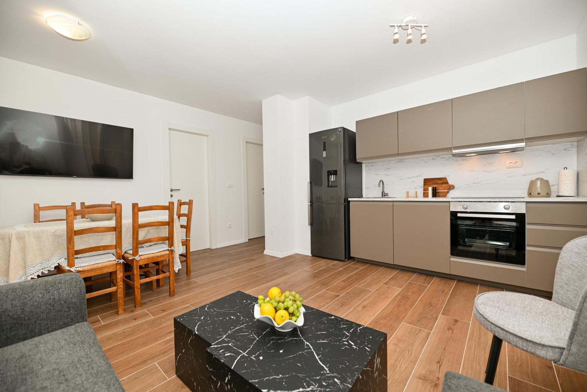 Downtown Apartments Maar Trogir Eksteriør bilde