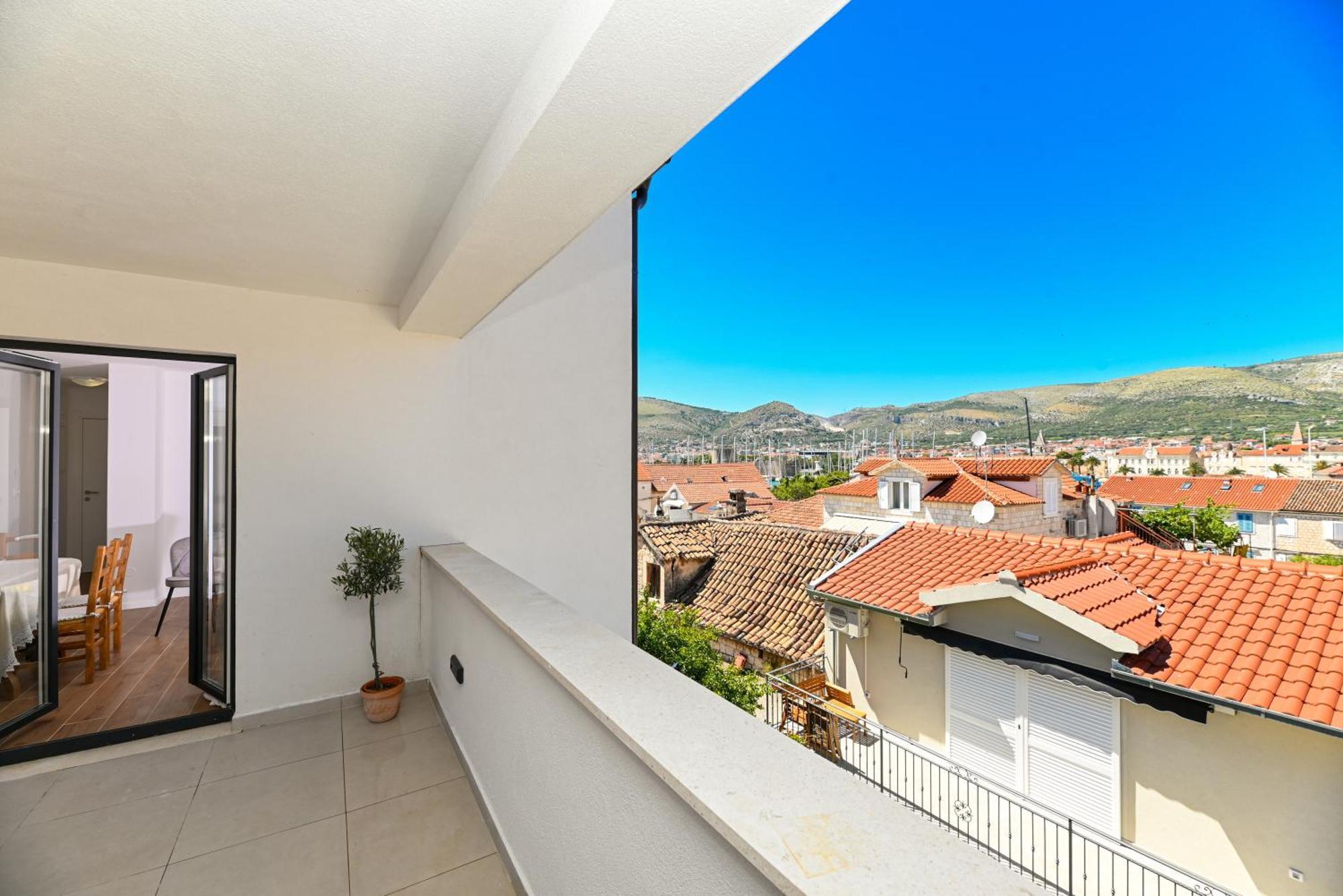 Downtown Apartments Maar Trogir Eksteriør bilde