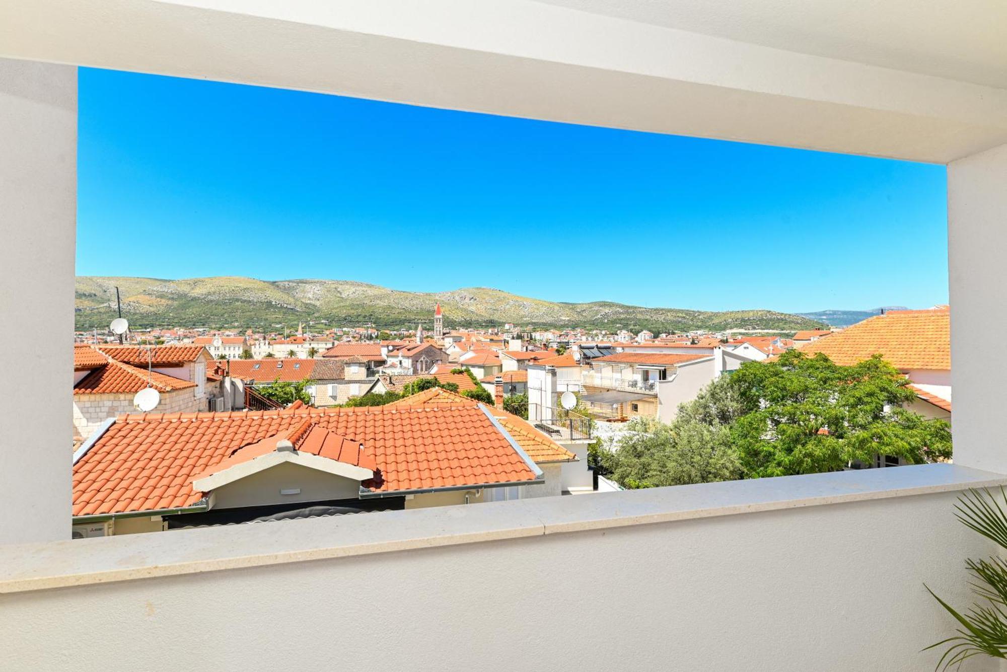 Downtown Apartments Maar Trogir Eksteriør bilde