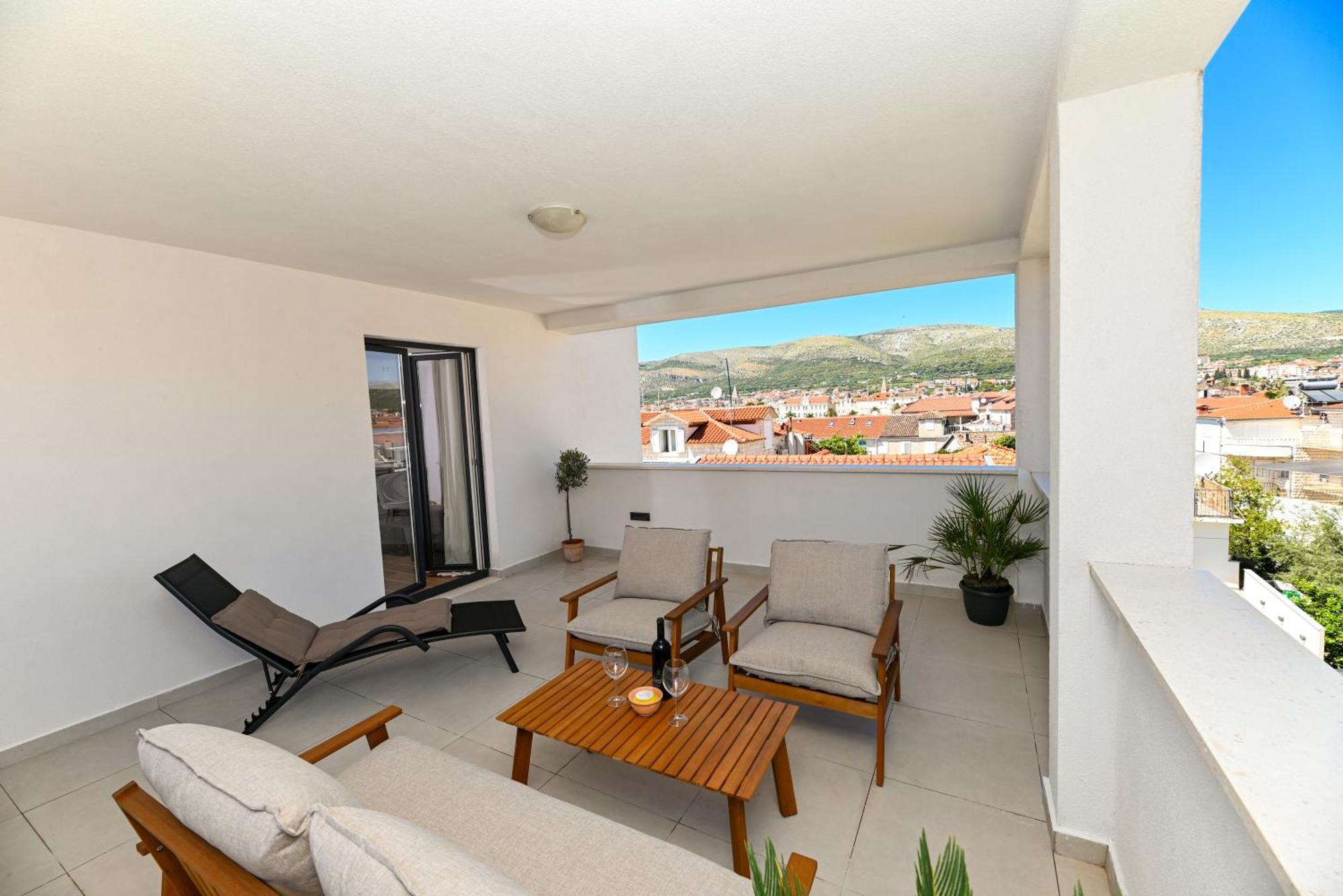 Downtown Apartments Maar Trogir Eksteriør bilde